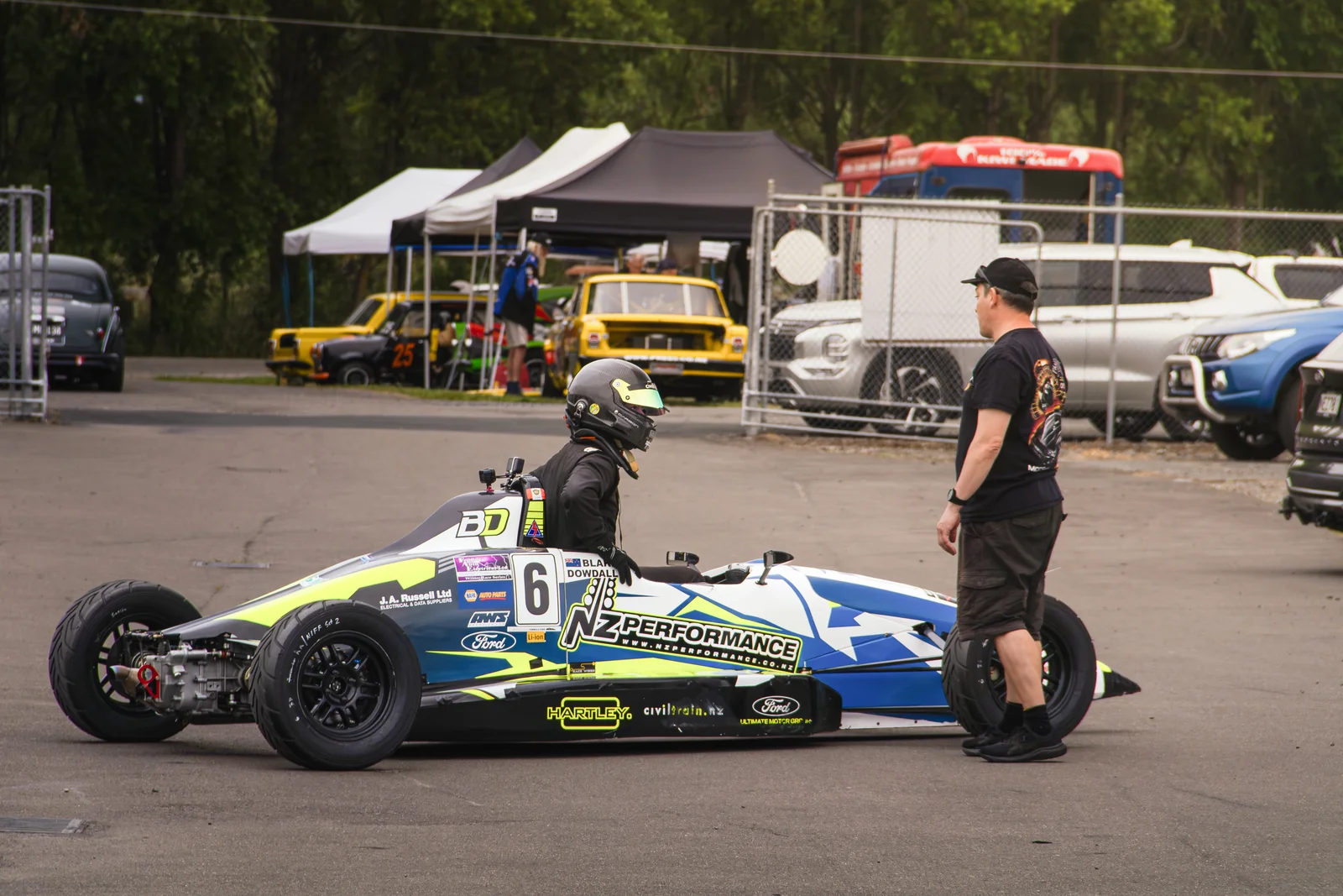 Blake Dowdall racing his #6 Formula Ford at Manfeild.