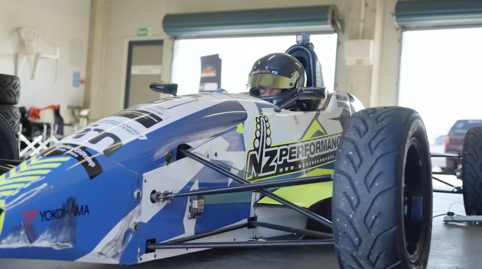 Blake Dowdall at the wheel of his #6 Formula Ford at Taupo.