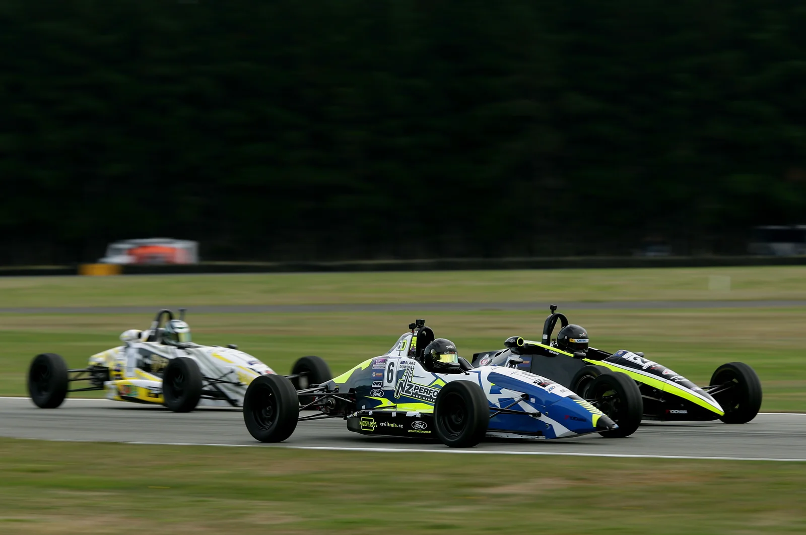 Blake Dowdall racing his #6 Formula Ford at Teretonga Park.