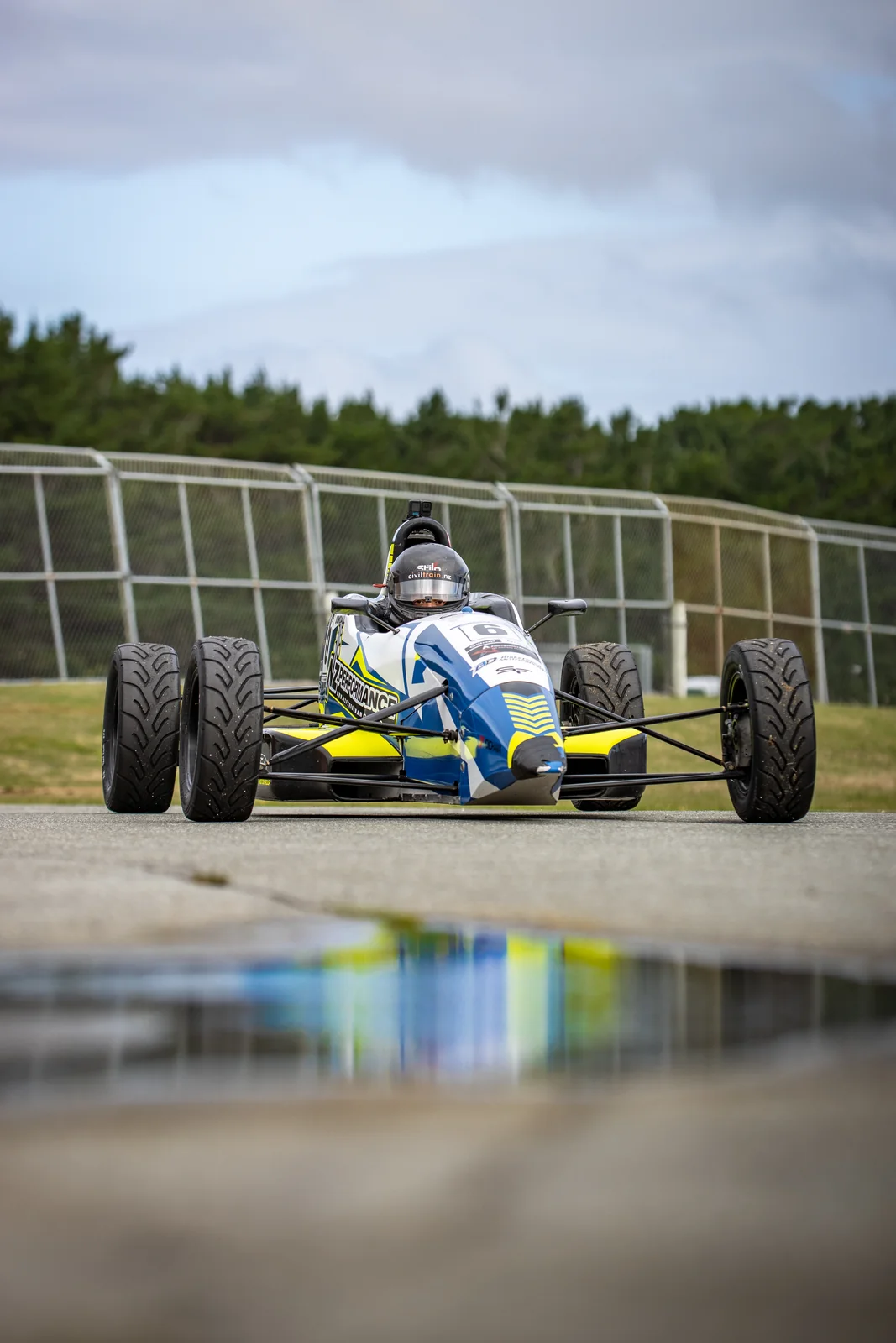 Blake Dowdall racing his #6 Formula Ford at Teretonga Park.