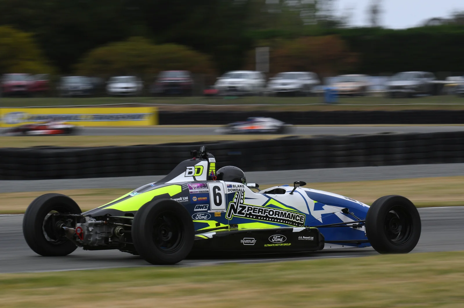 Blake Dowdall racing his #6 Formula Ford at Timaru.