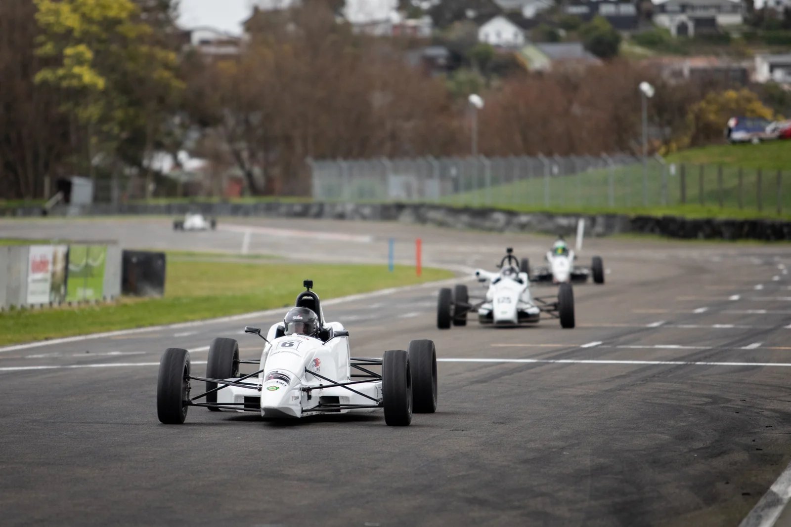 Blake Dowdall battles in the Formula Ford pack at Manfeild.